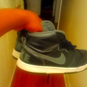 2002 Nike Sneakers
